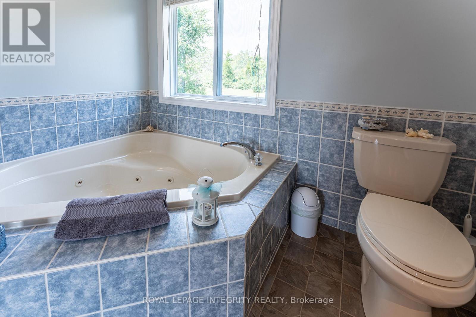 14977 Country Rd 2 Road, South Stormont, Ontario  K0C 1M0 - Photo 19 - X12336288