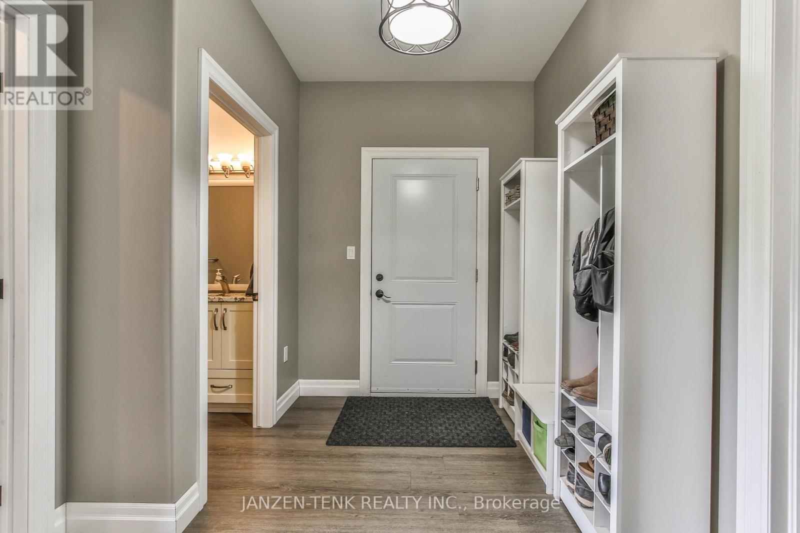 53532 Calton Line, Malahide (Calton), Ontario  N5H 2R5 - Photo 23 - X12336314