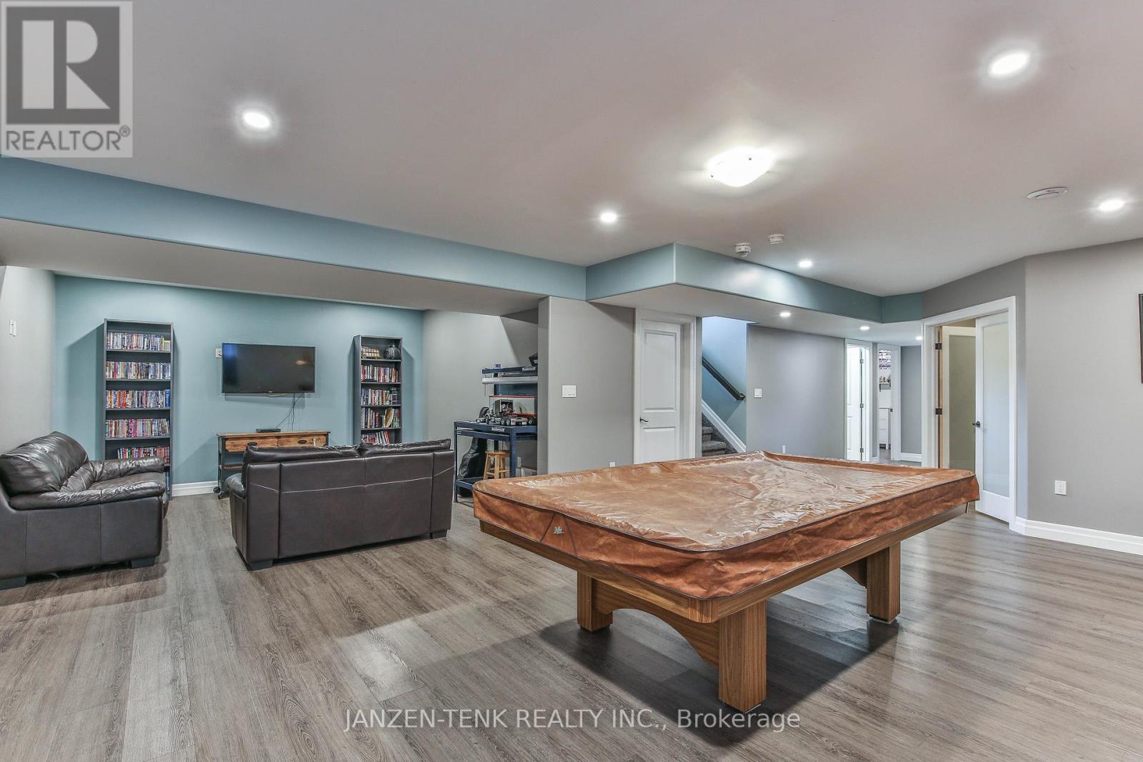 53532 Calton Line, Malahide (Calton), Ontario  N5H 2R5 - Photo 28 - X12336314