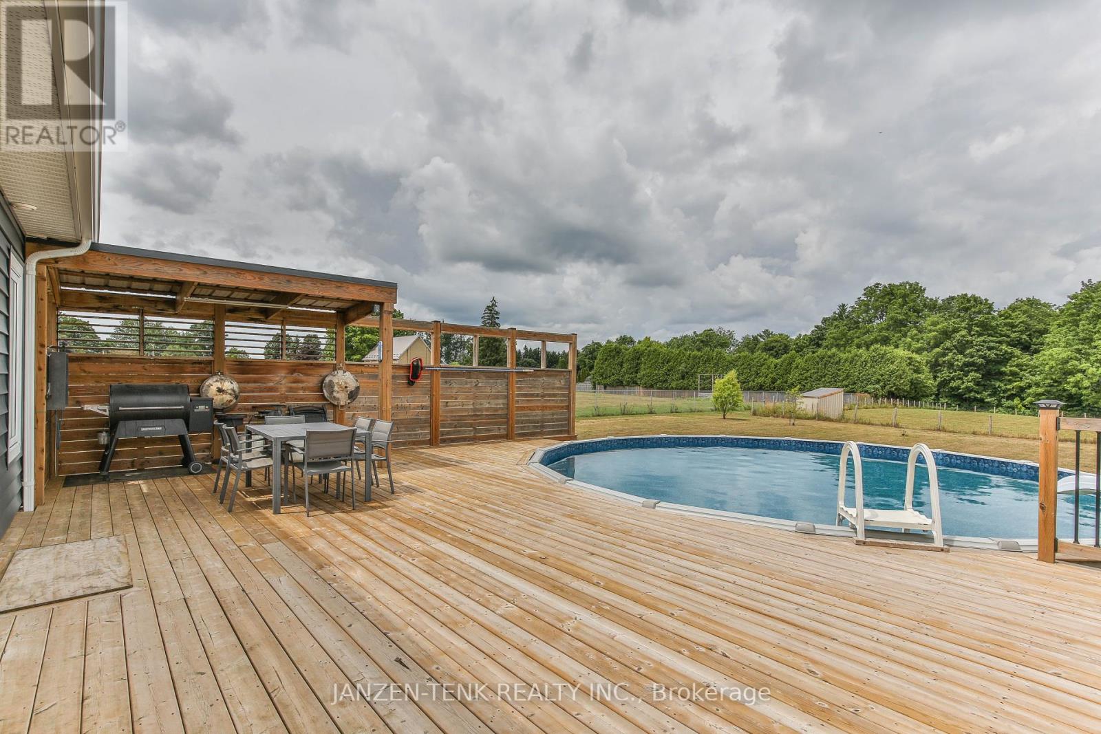 53532 Calton Line, Malahide (Calton), Ontario  N5H 2R5 - Photo 40 - X12336314