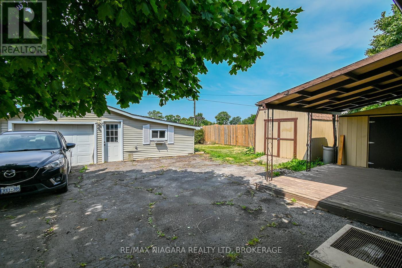 69 Golden Boulevard W, Welland (Lincoln/crowland), Ontario  L3B 1H5 - Photo 33 - X12336336