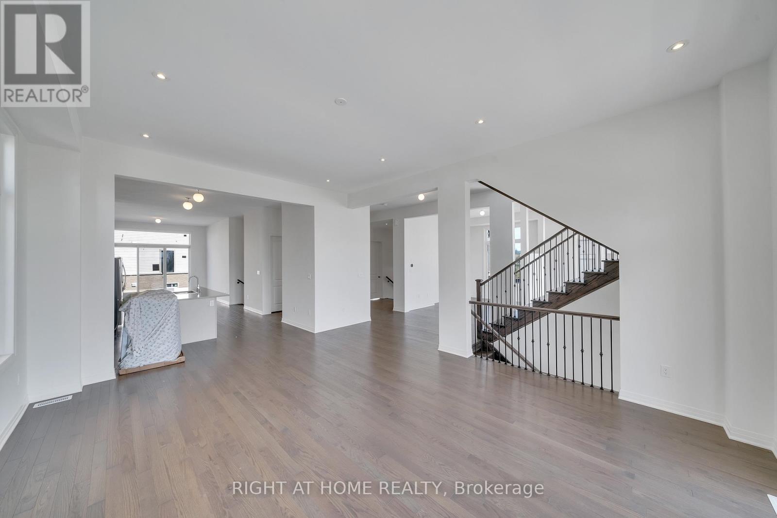 2 Yacht Drive, Clarington, Ontario  L1C 4B1 - Photo 14 - E12336283