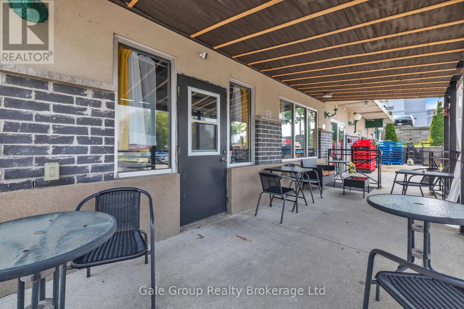 500 Norwich Avenue, Woodstock, Ontario  N4S 3W5 - Photo 4 - X12336365