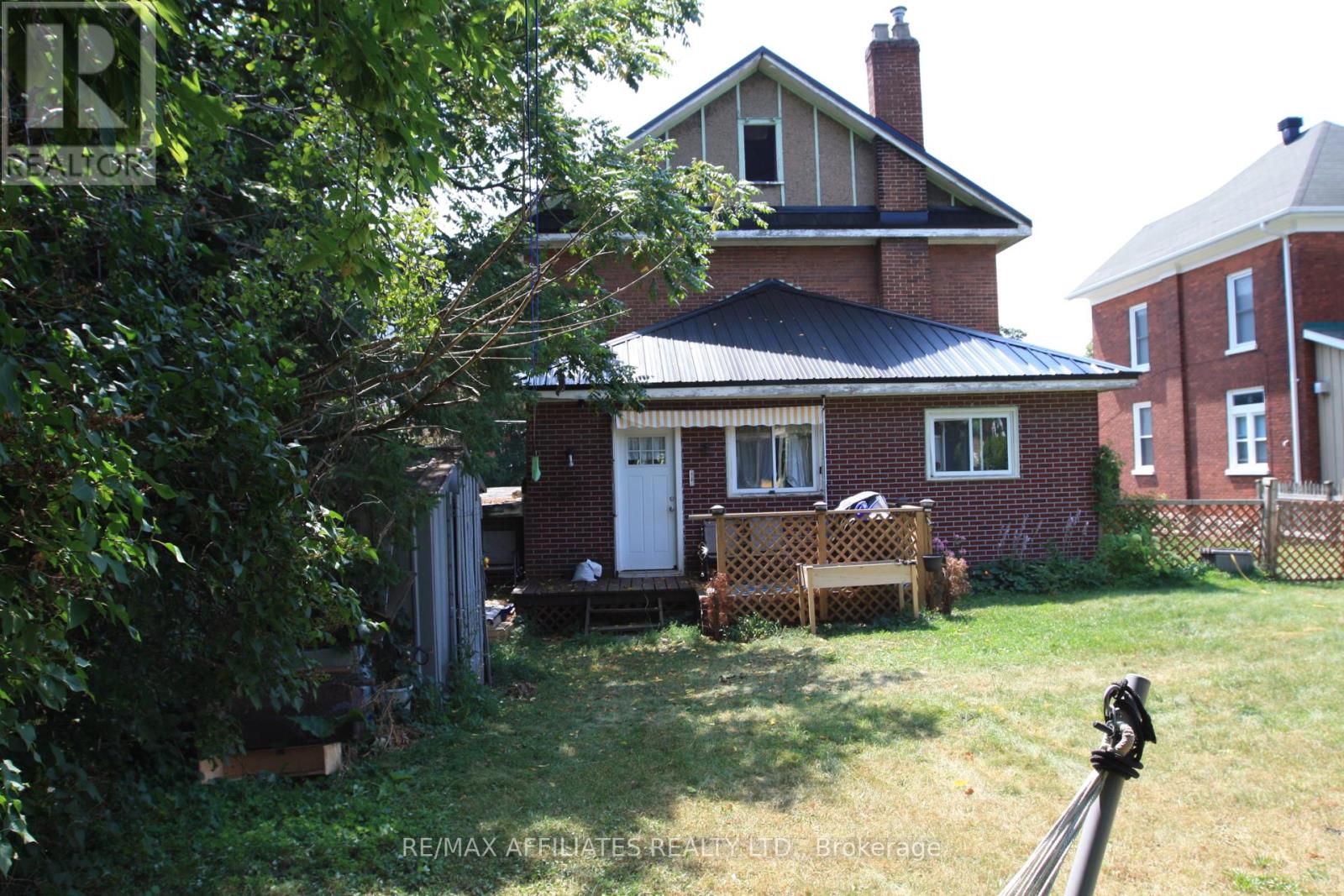 Property at 37 MCGILL STREET S image 4