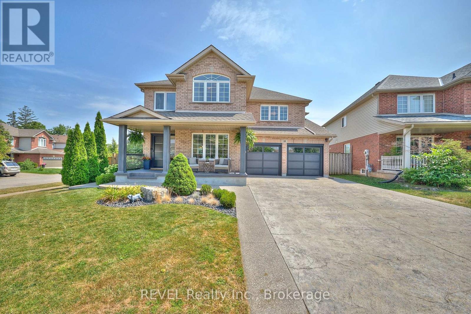 Property at 15 FOSH COURT image 1