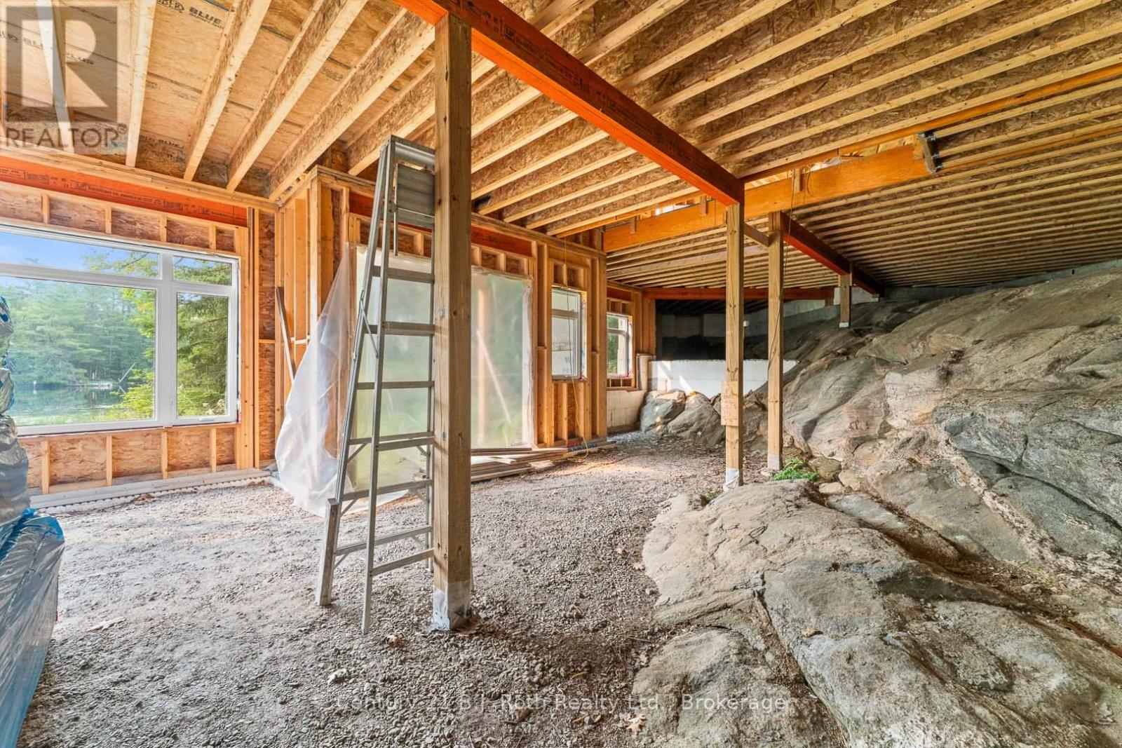8126 Oakridge Drive, Severn, Ontario  L0K 2B0 - Photo 28 - S12336347