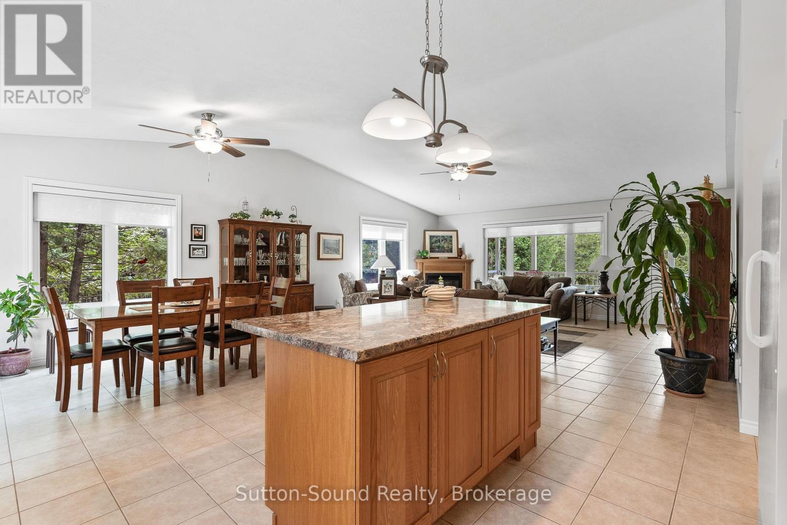 1215 Sunset Drive, South Bruce Peninsula, Ontario  N0H 2T0 - Photo 17 - X12336368