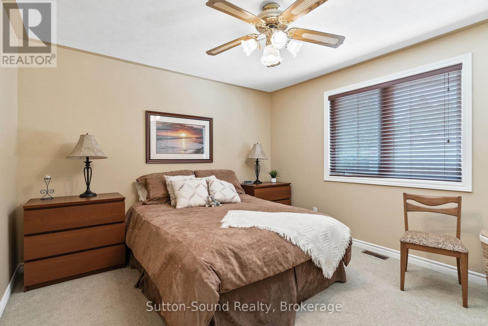 1215 Sunset Drive, South Bruce Peninsula, Ontario  N0H 2T0 - Photo 24 - X12336368