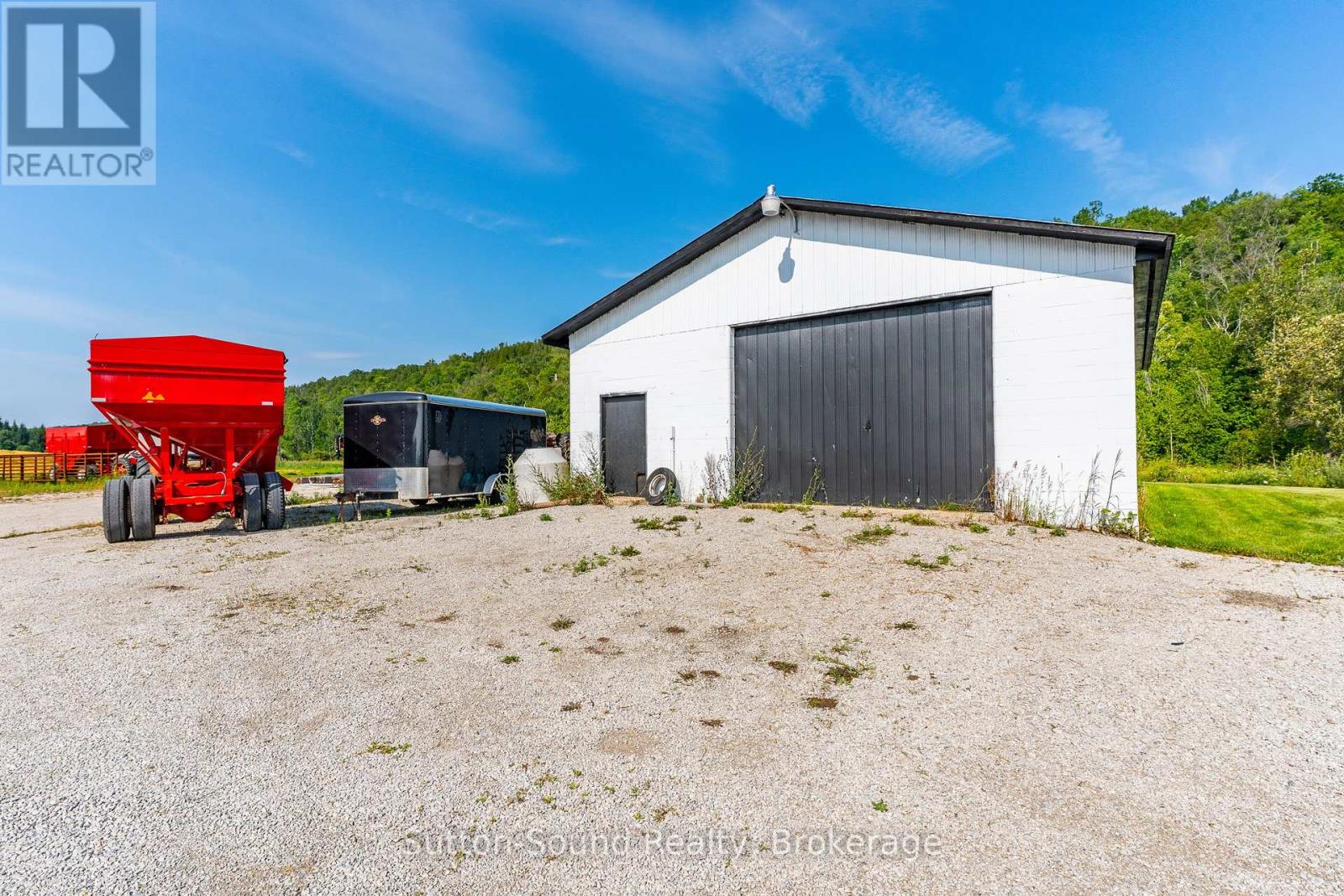 383230 Dawson Road, Georgian Bluffs, Ontario  N0H 2T0 - Photo 28 - X12336369