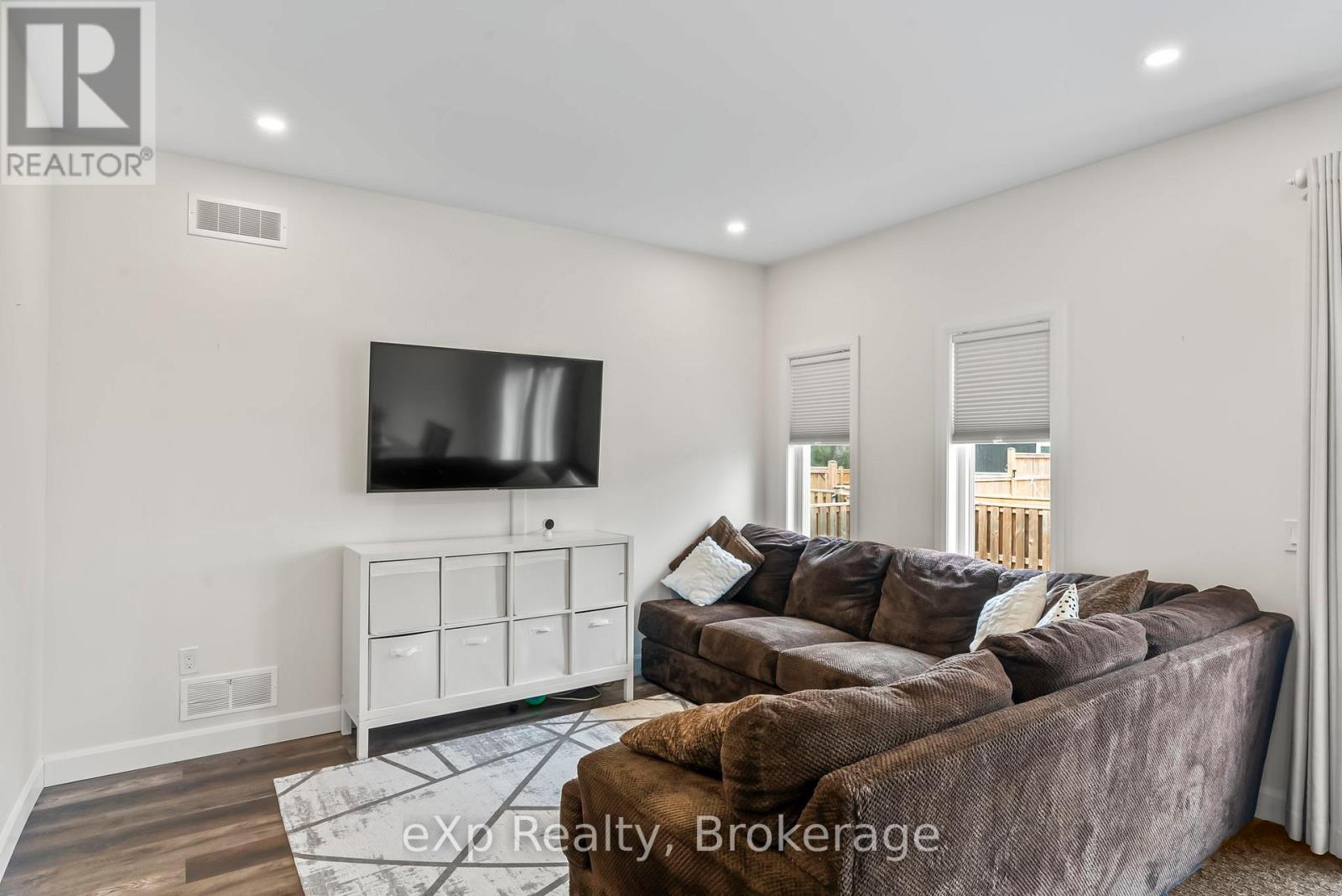 4 - 24 George Street N, Minto, Ontario  N0G 1Z0 - Photo 23 - X12336373