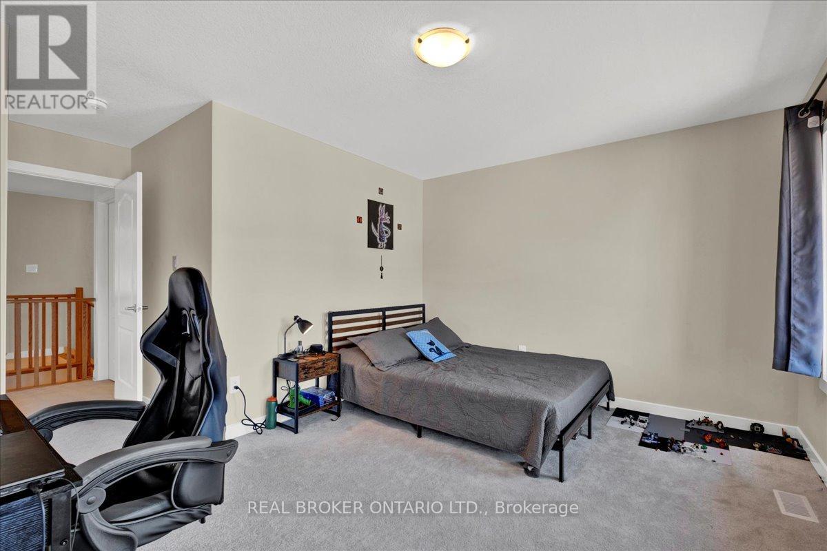 73 Stern Drive, Welland (Dain City), Ontario  L3B 0M3 - Photo 26 - X12336328