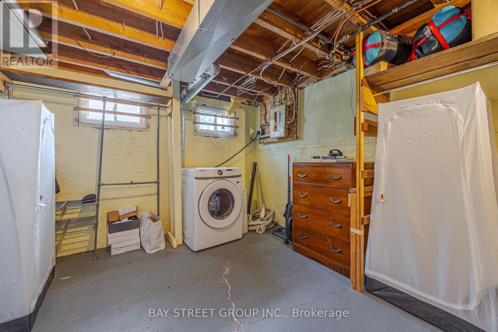 14 Marlatts Road, Thorold, Ontario  L2V 1N1 - Photo 24 - X12336370