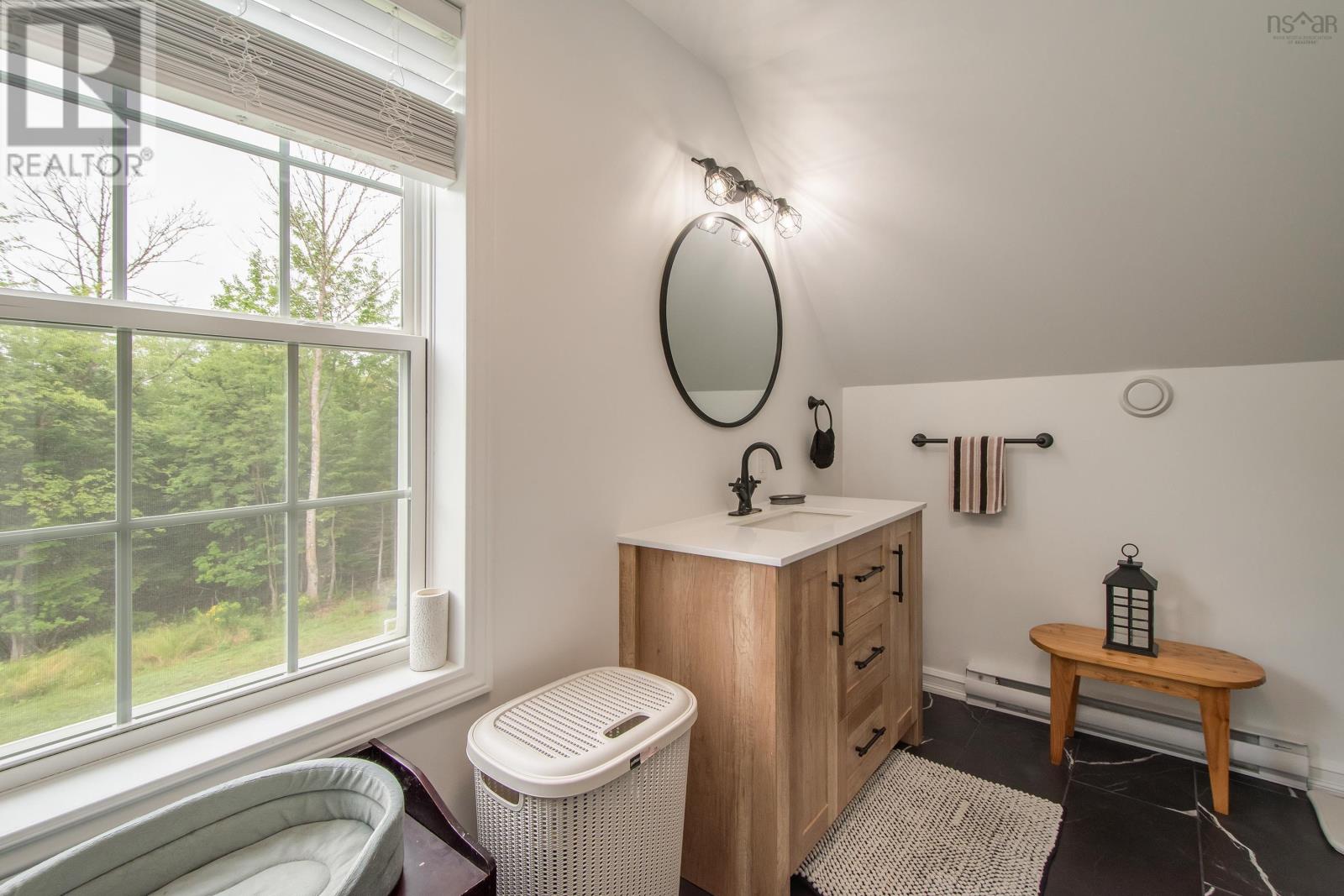 162 Halls Road, Enfield, Nova Scotia  B2T 1C4 - Photo 31 - 202517625