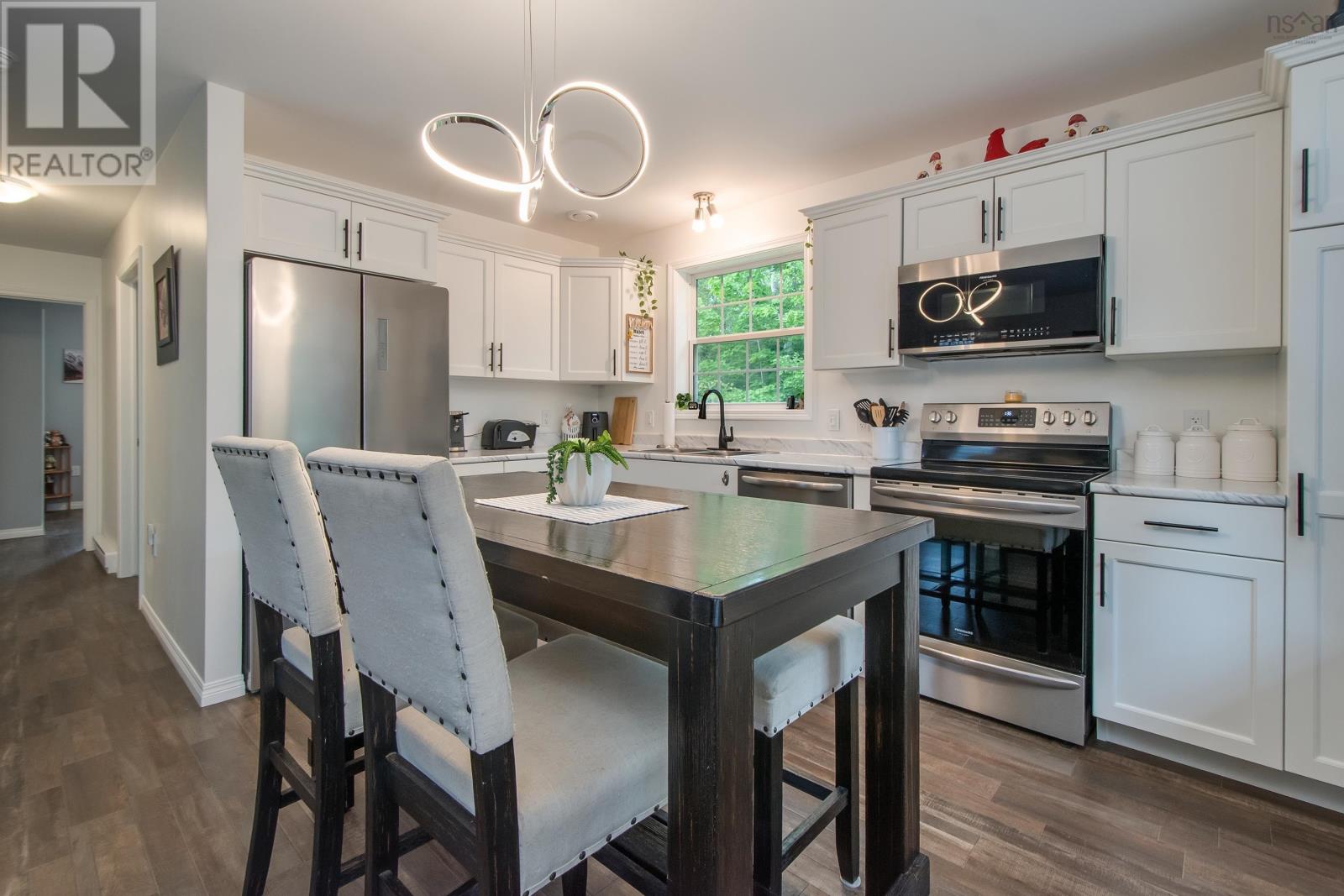 162 Halls Road, Enfield, Nova Scotia  B2T 1C4 - Photo 2 - 202517625