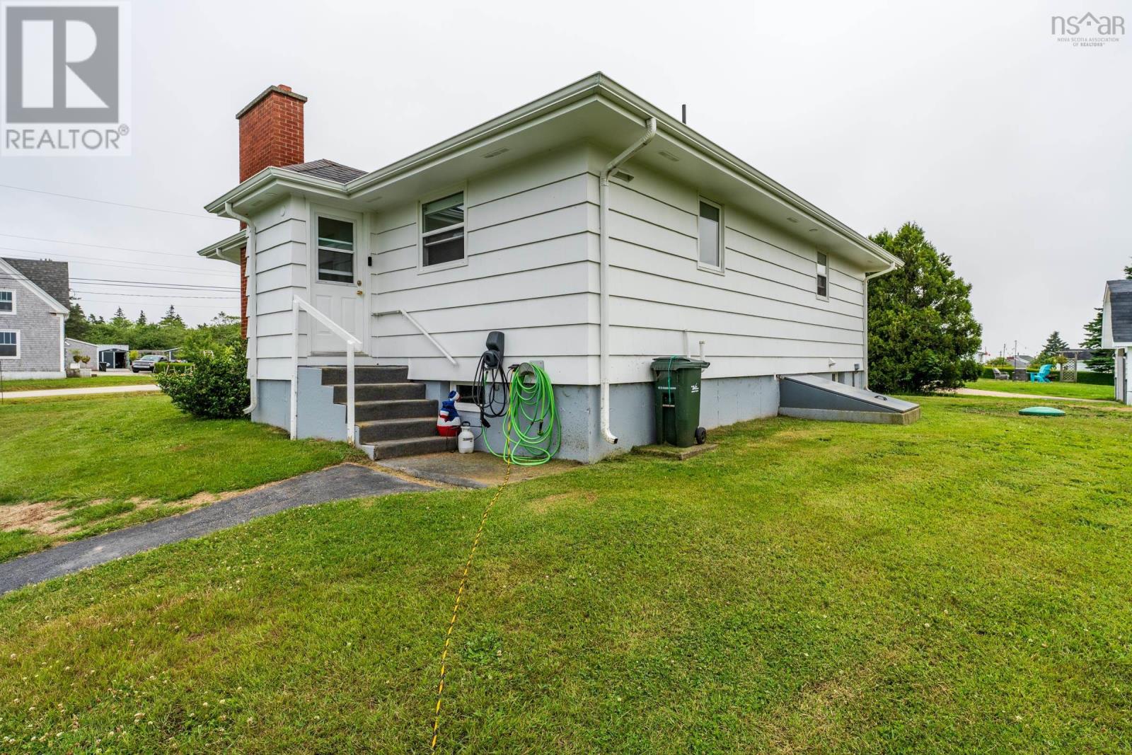 51 Surette Road, Wedgeport, Nova Scotia  B0W 3P0 - Photo 16 - 202516872