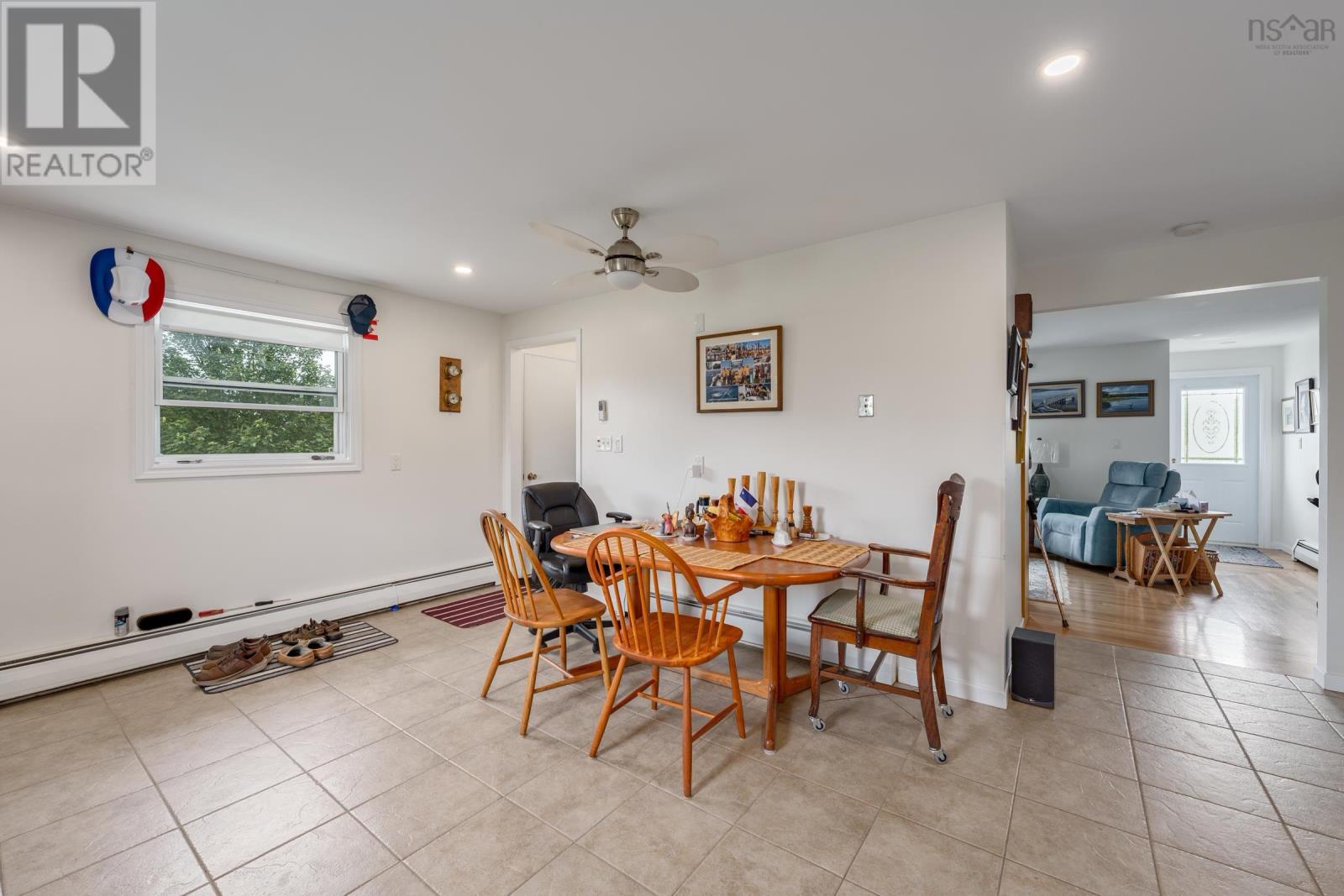 51 Surette Road, Wedgeport, Nova Scotia  B0W 3P0 - Photo 2 - 202516872