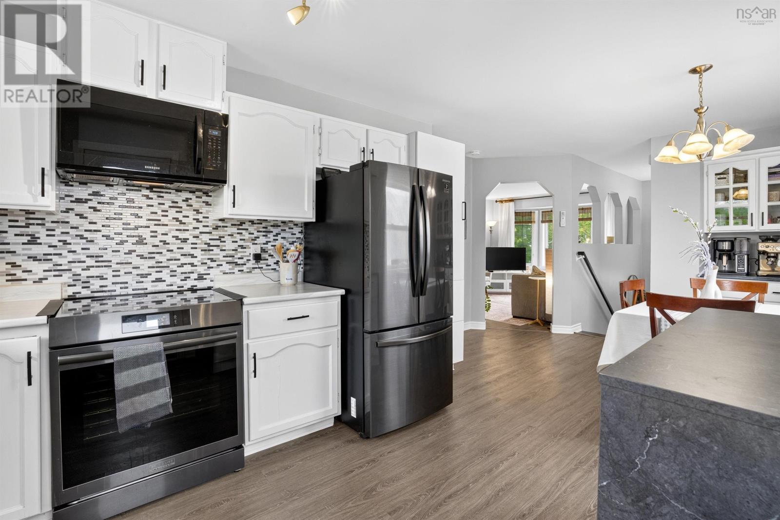 36 Thorncrest Court, Eastern Passage, Nova Scotia  B3G 1N4 - Photo 11 - 202519694