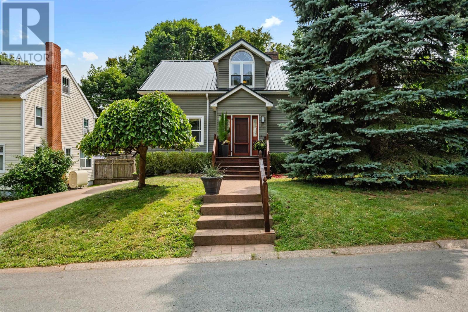 93 Elm Street, New Glasgow, Nova Scotia  B2H 1Y3 - Photo 4 - 202520167