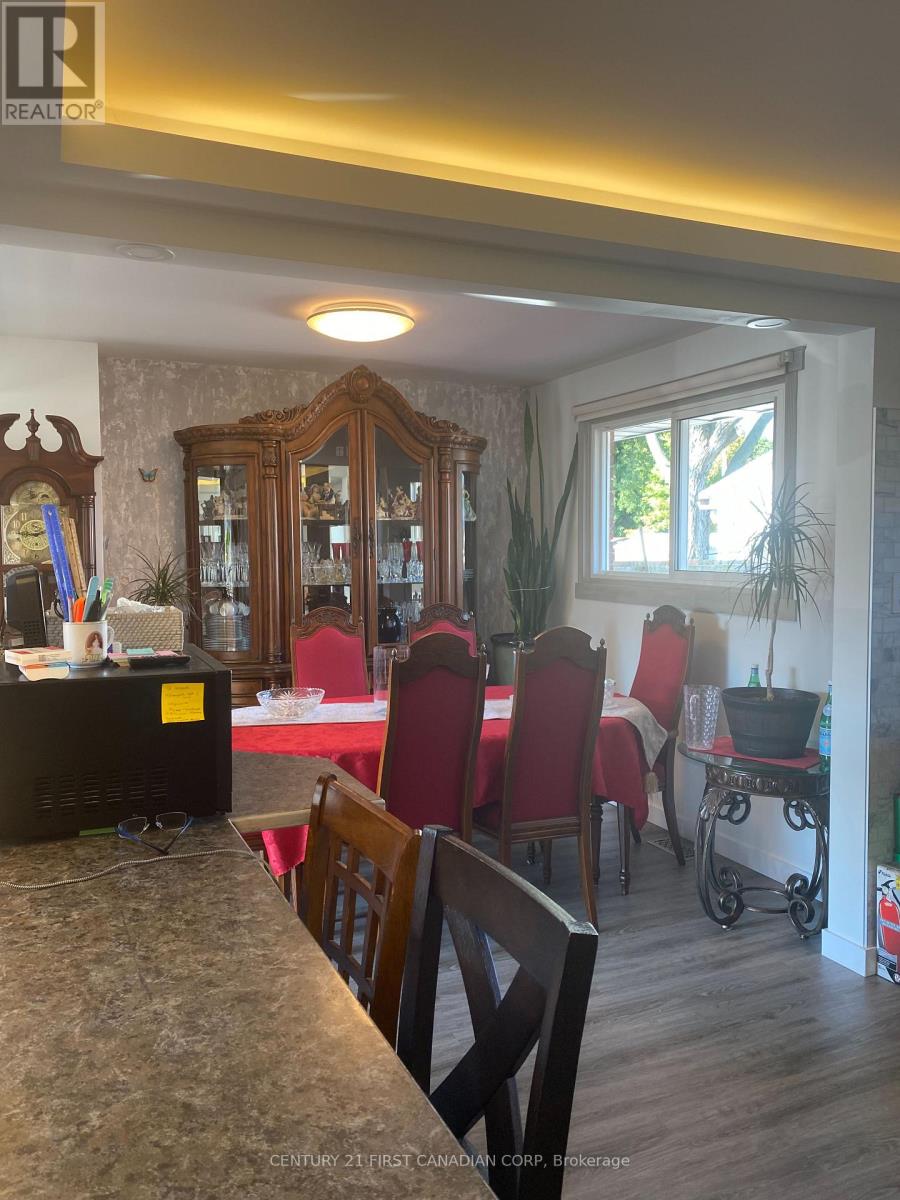 Main Level - 345 Astor Park, St. Clair, Ontario  N0N 1G0 - Photo 7 - X12336398