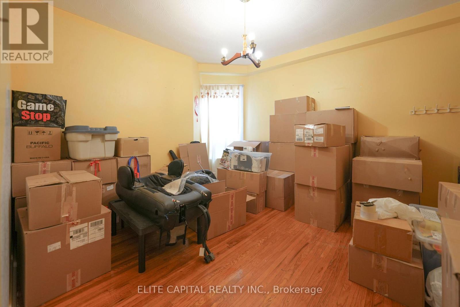 Property at 122 MARCHMOUNT ROAD image 4