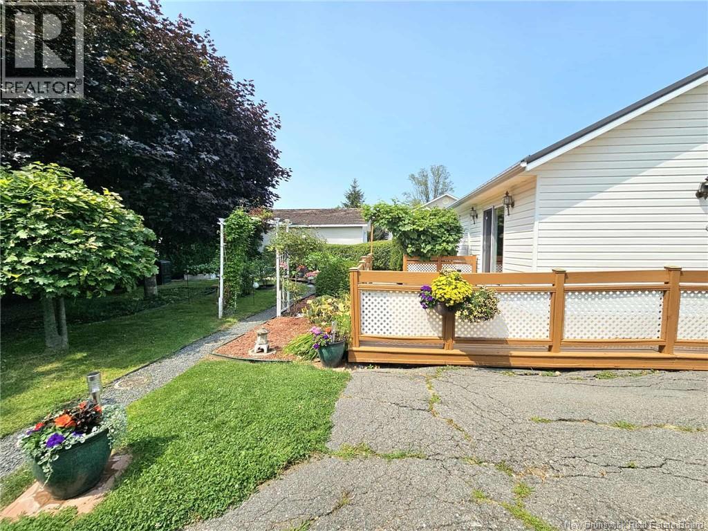 1024 Rue Hache, Beresford, New Brunswick  E8K 1H8 - Photo 10 - NB124624