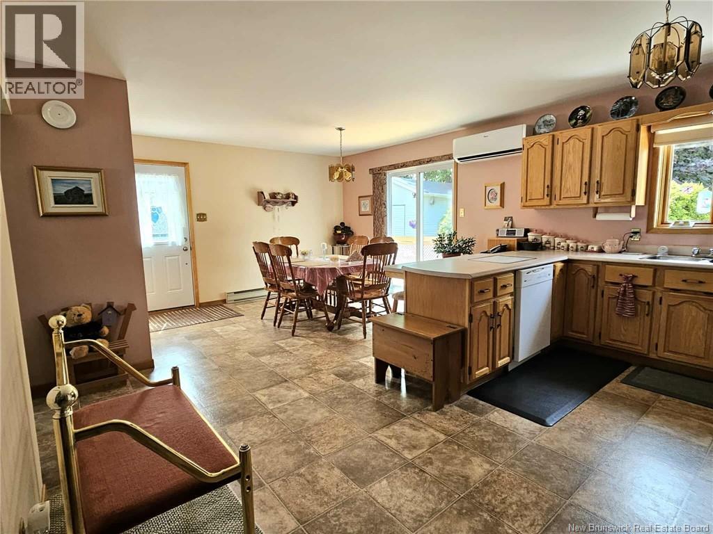 1024 Rue Hache, Beresford, New Brunswick  E8K 1H8 - Photo 34 - NB124624