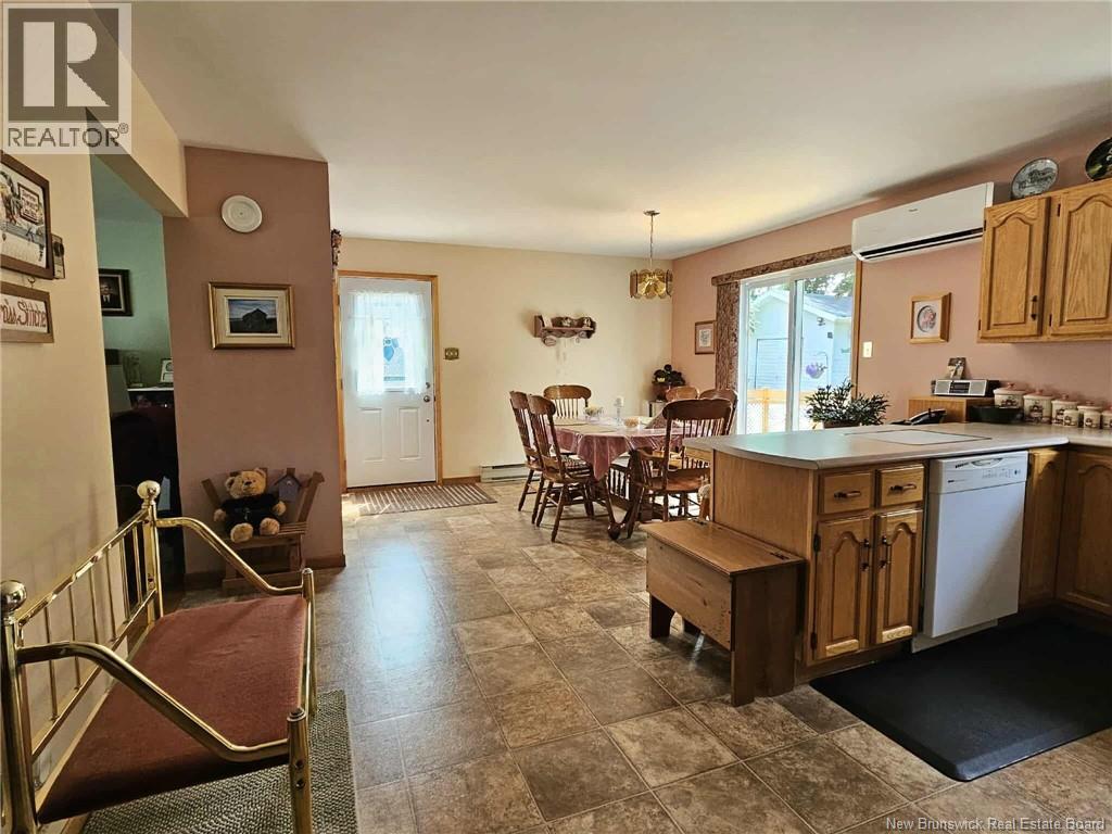 1024 Rue Hache, Beresford, New Brunswick  E8K 1H8 - Photo 33 - NB124624