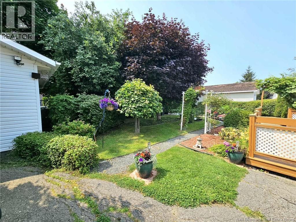 1024 Rue Hache, Beresford, New Brunswick  E8K 1H8 - Photo 9 - NB124624