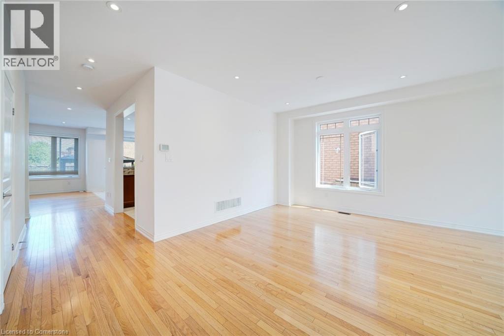 Property at 6 WEEKES Avenue image 4