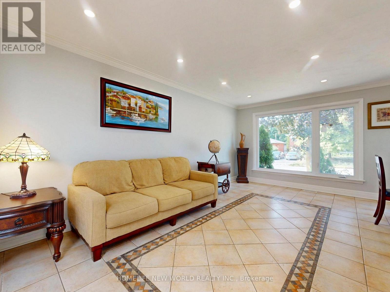 Property at 53 BEACHAM CRESCENT image 5