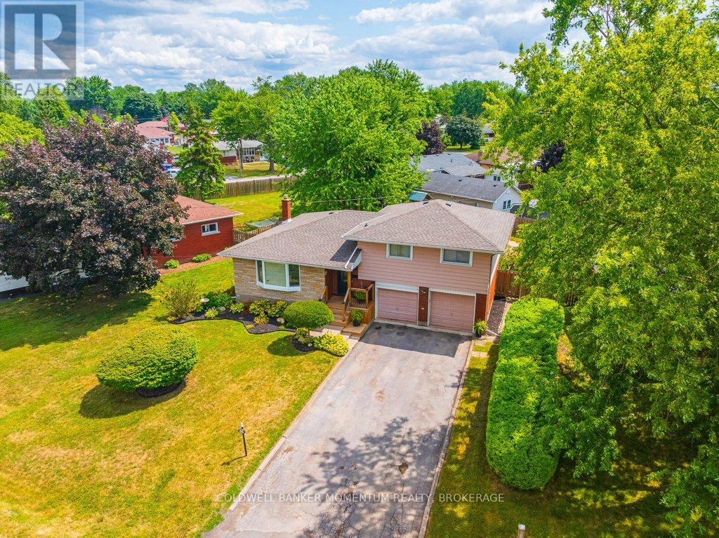 86 Crescent Drive, Welland (Dain City), Ontario  L3B 2X3 - Photo 40 - X12336417