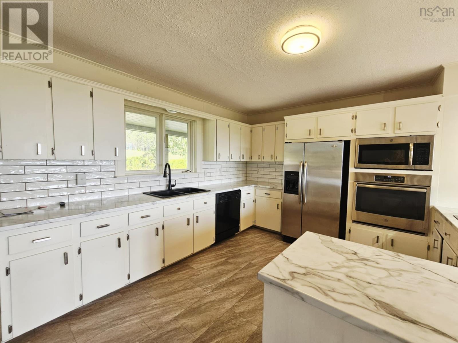 1994 Highway 2, Economy, Nova Scotia  B0M 1B0 - Photo 20 - 202518881