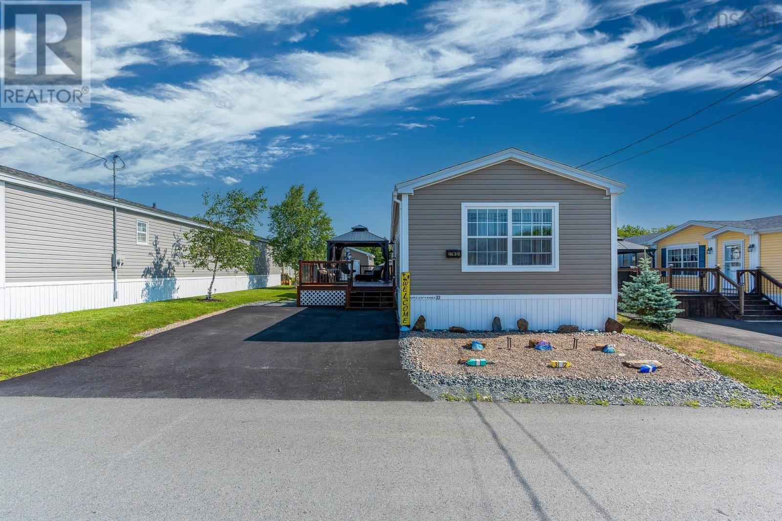 32 Second Street, Lucasville, Nova Scotia  B4B 1P9 - Photo 2 - 202519042