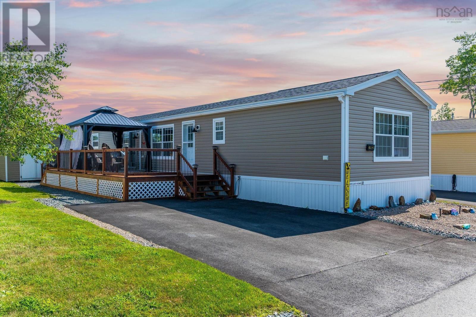 32 Second Street, Lucasville, Nova Scotia  B4B 1P9 - Photo 1 - 202519042