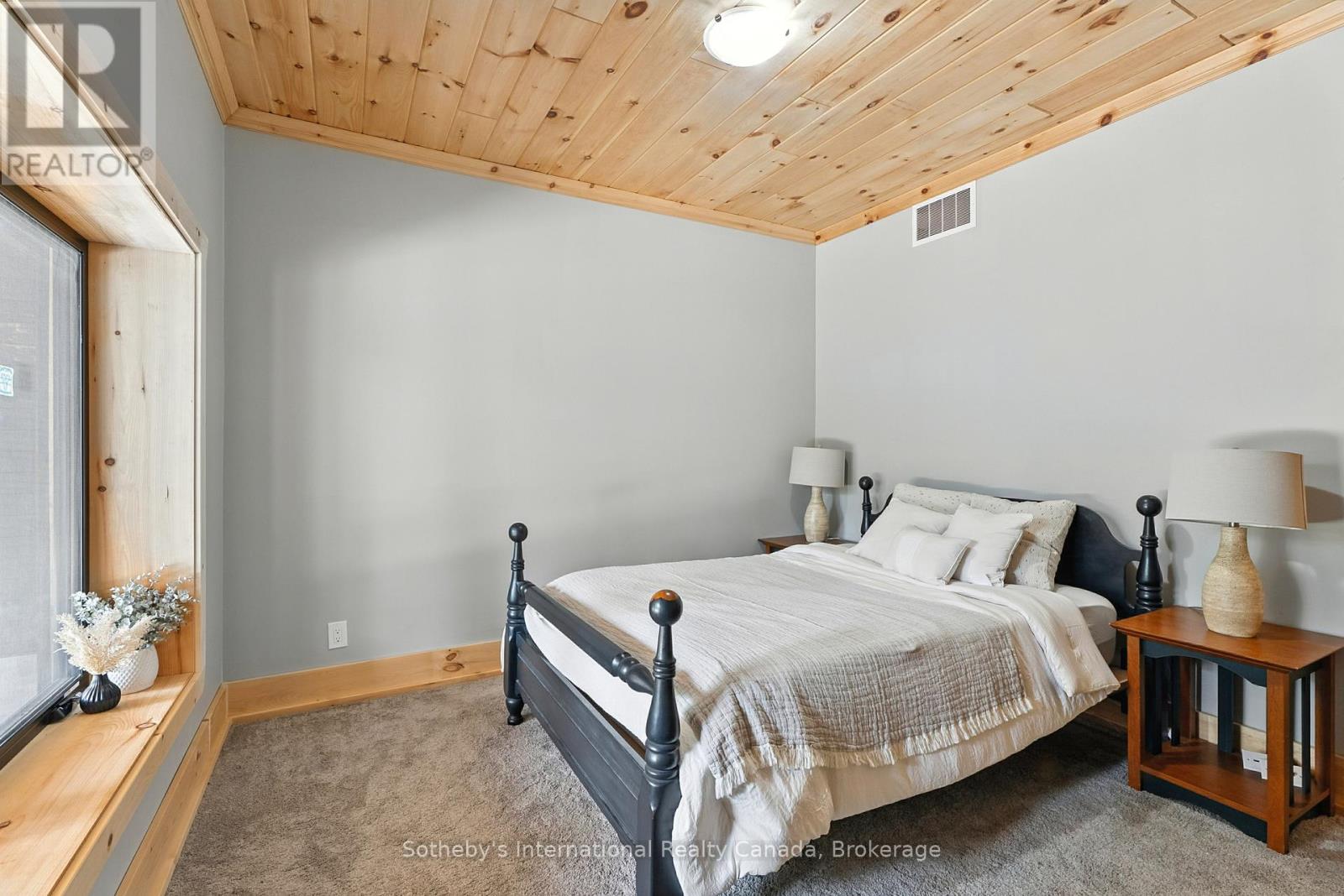 2749 Brunel Road S, Huntsville, Ontario  P1H 2J3 - Photo 23 - X12336421