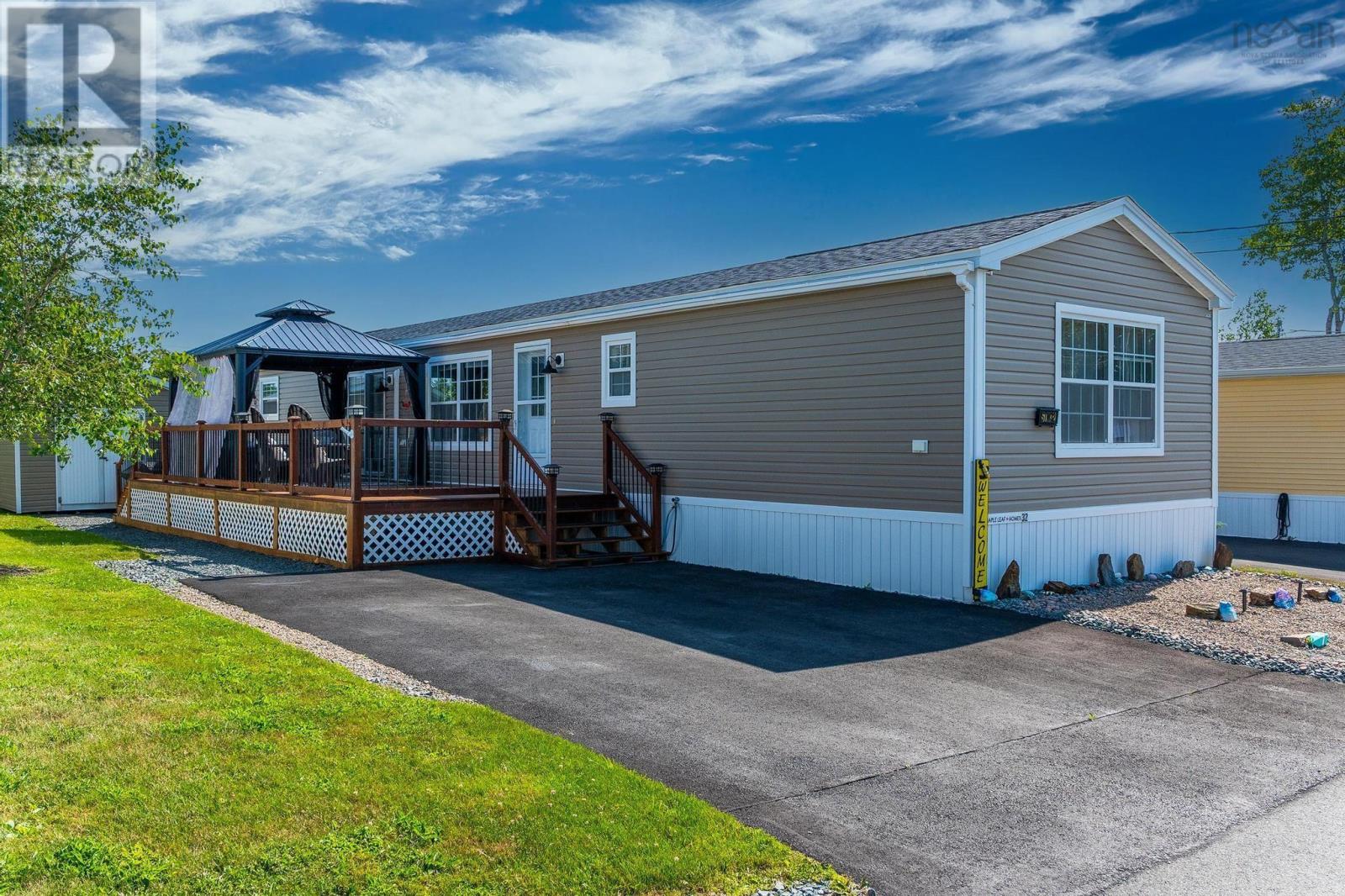 32 Second Street, Lucasville, Nova Scotia  B4B 1P9 - Photo 3 - 202519042