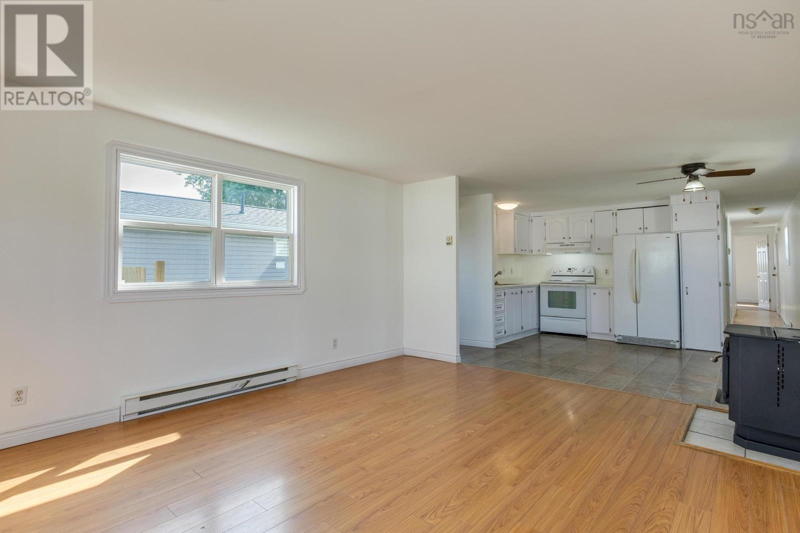 27 Florence Avenue, Dartmouth, Nova Scotia  B2Y 2A4 - Photo 10 - 202519243