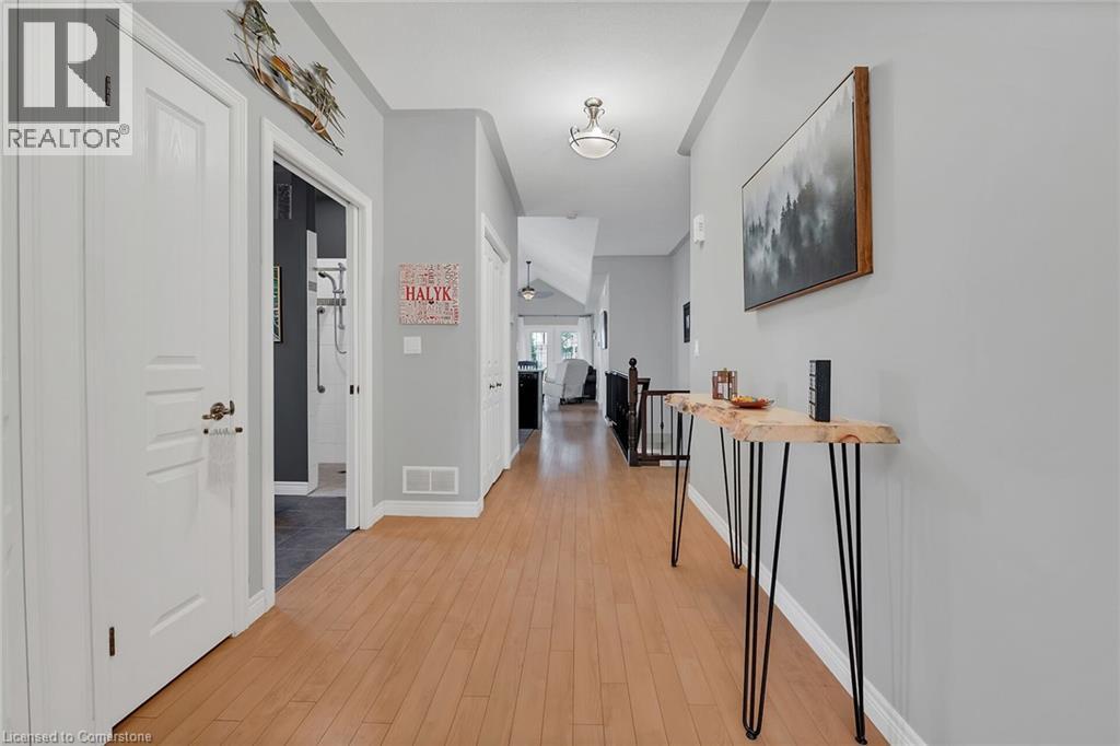 Property at 25 MILLCROFT Drive image 5