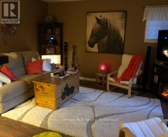 1245 Sauble Falls Road N, South Bruce Peninsula, Ontario  N0H 2G0 - Photo 14 - X12323084