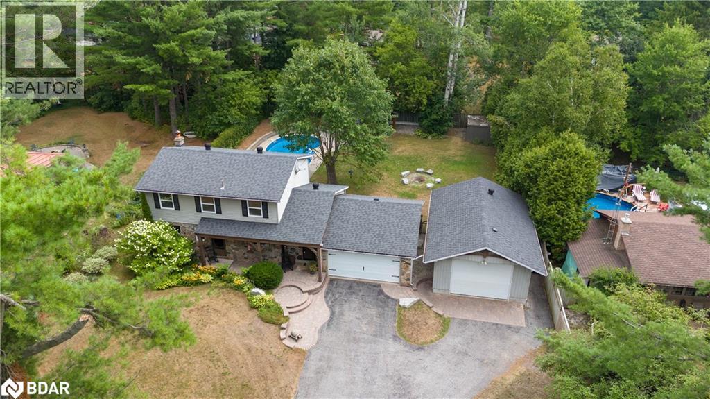 Property at 31 LAWRENCE Avenue image 1