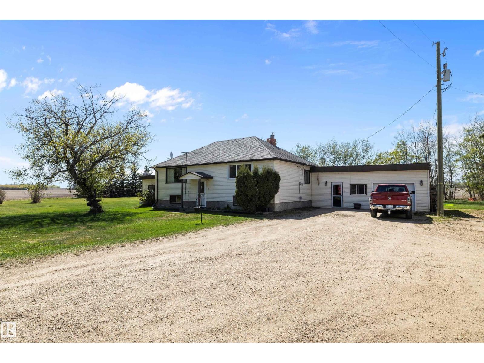 55532 Rge Road 250, Rural Sturgeon County, Alberta  T8R 0M8 - Photo 3 - E4435141