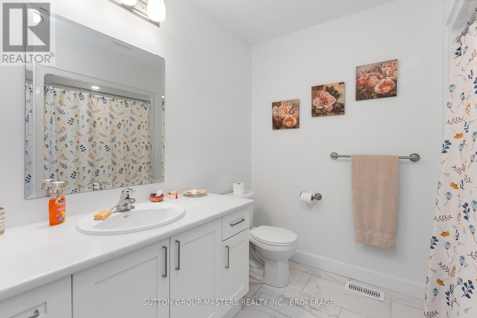229 Superior Drive, Loyalist (Amherstview), Ontario  K7N 0E9 - Photo 24 - X12336476