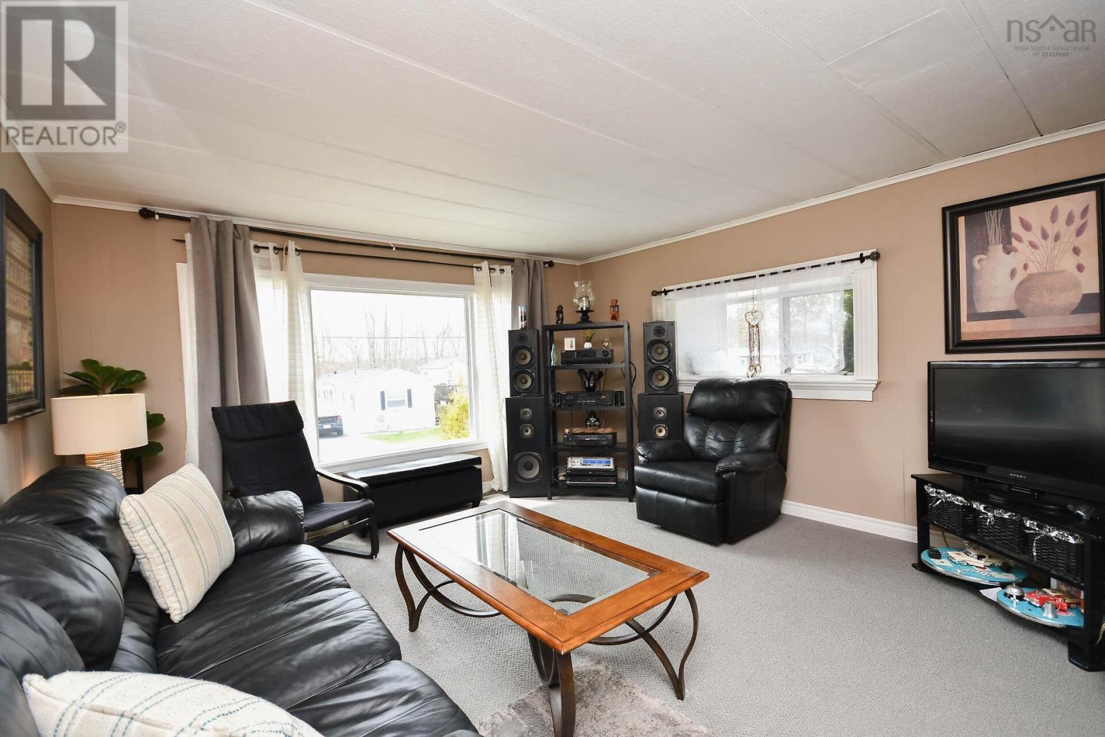 286 Parklane Drive, Lower Sackville, Nova Scotia  B4C 2X5 - Photo 11 - 202509699