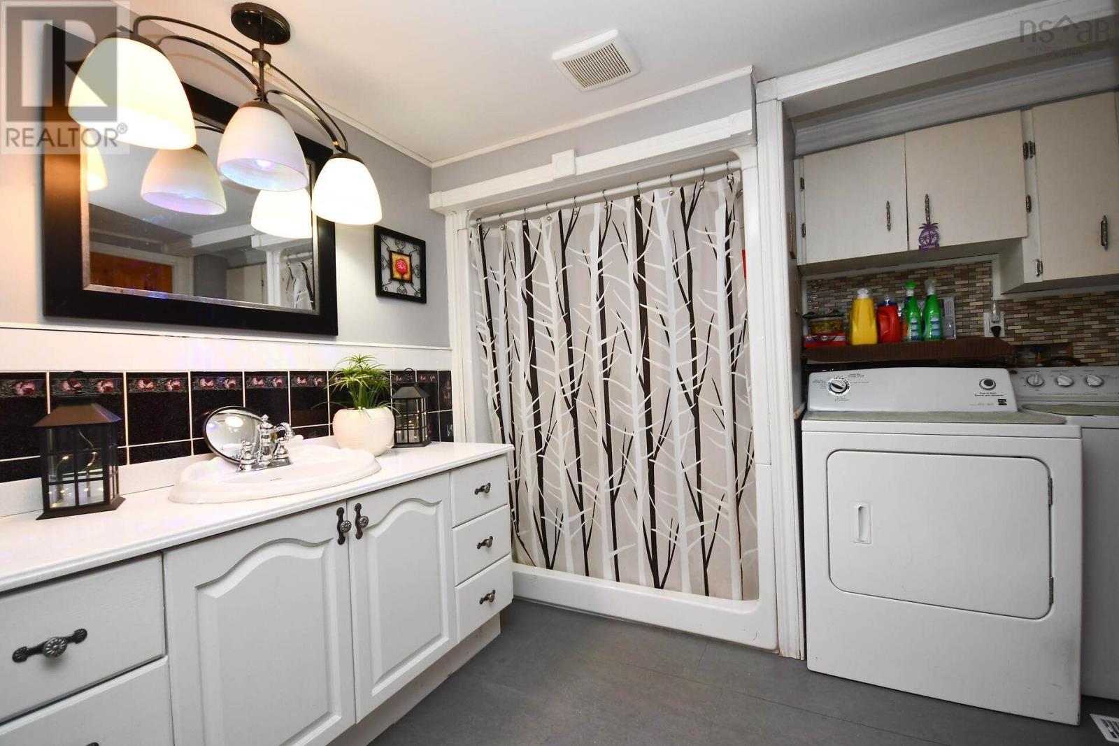 286 Parklane Drive, Lower Sackville, Nova Scotia  B4C 2X5 - Photo 24 - 202509699