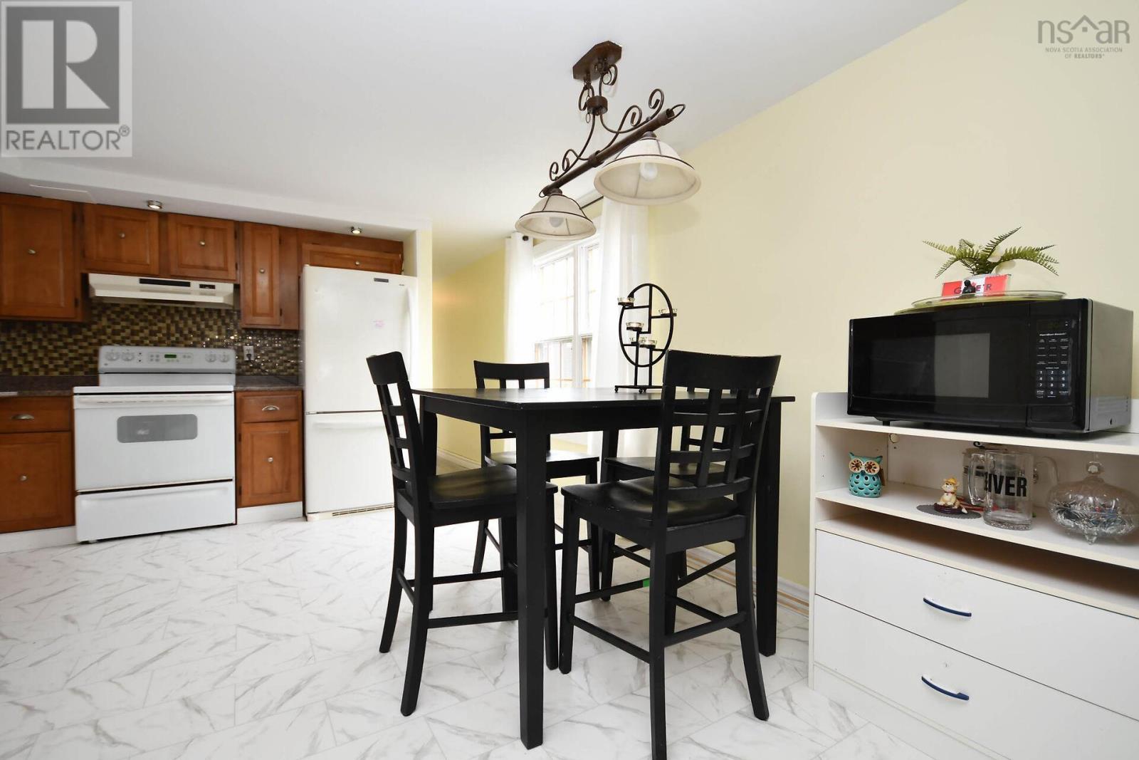 286 Parklane Drive, Lower Sackville, Nova Scotia  B4C 2X5 - Photo 13 - 202509699