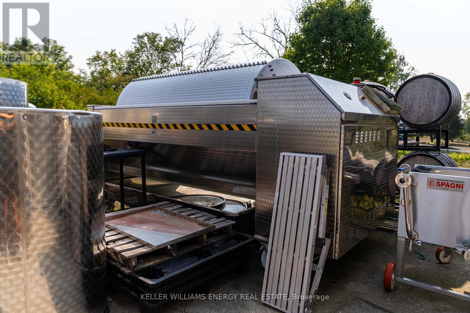 804 Closson Road, Prince Edward County, Ontario K0K 2J0 - Photo 26 - X12336496