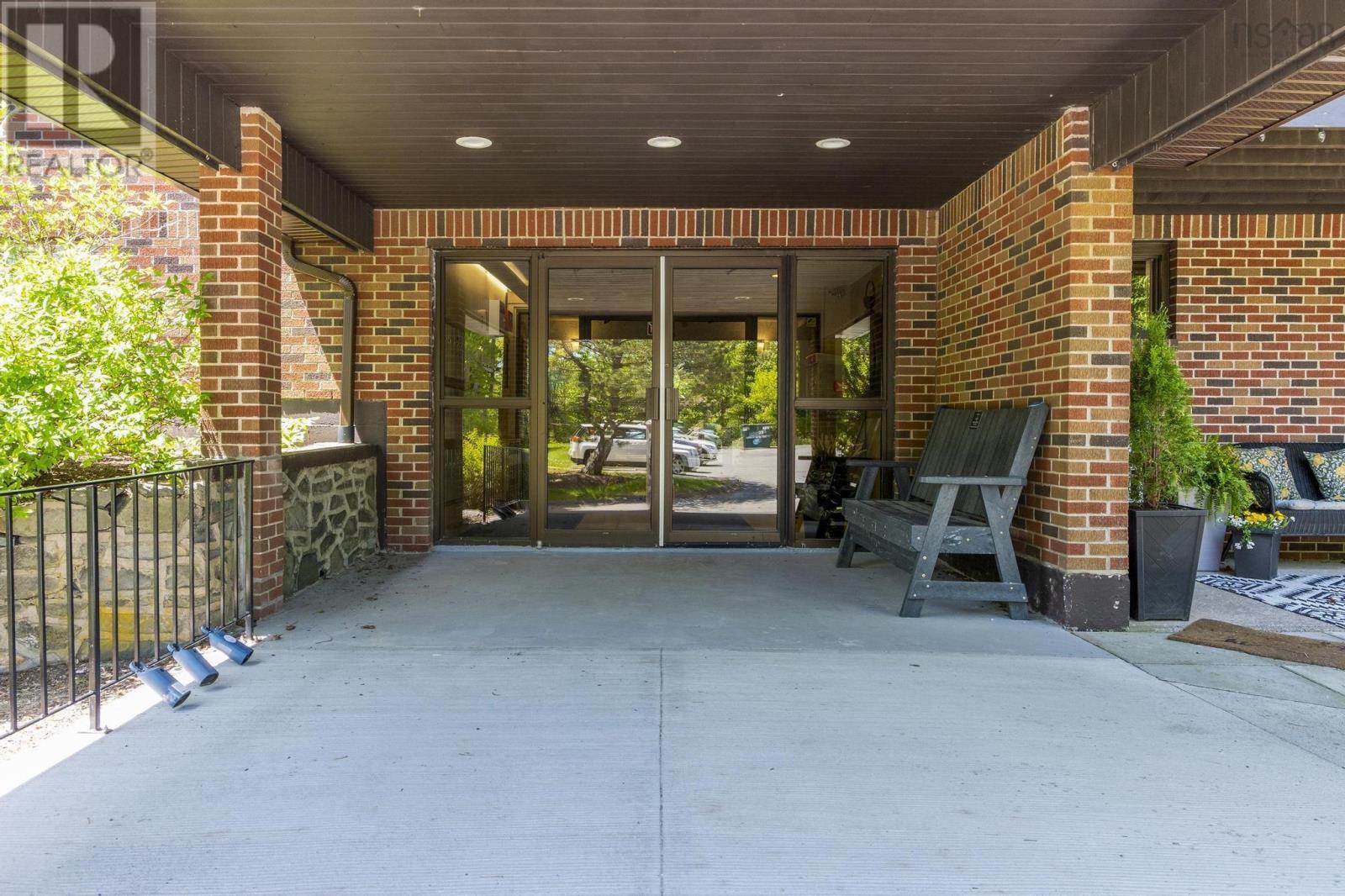 205 64 Cumberland Drive, Cole Harbour, Nova Scotia  B2V 2C7 - Photo 3 - 202513626