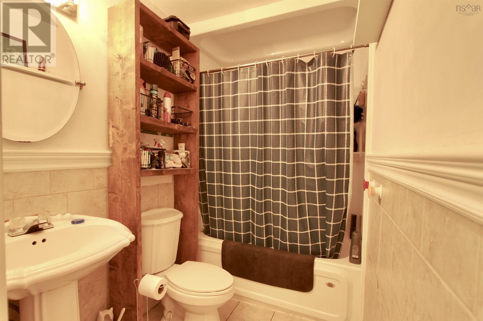 16 Power Street, Dartmouth, Nova Scotia  B2W 1M2 - Photo 19 - 202514620