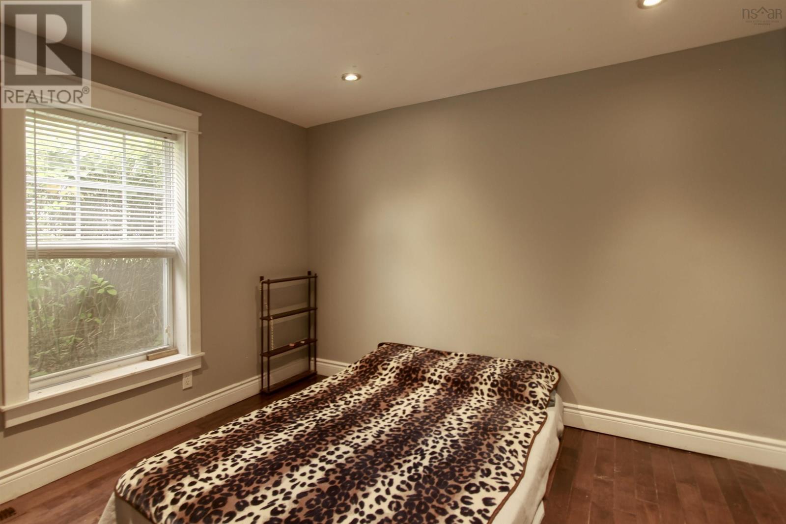 16 Power Street, Dartmouth, Nova Scotia  B2W 1M2 - Photo 15 - 202514620