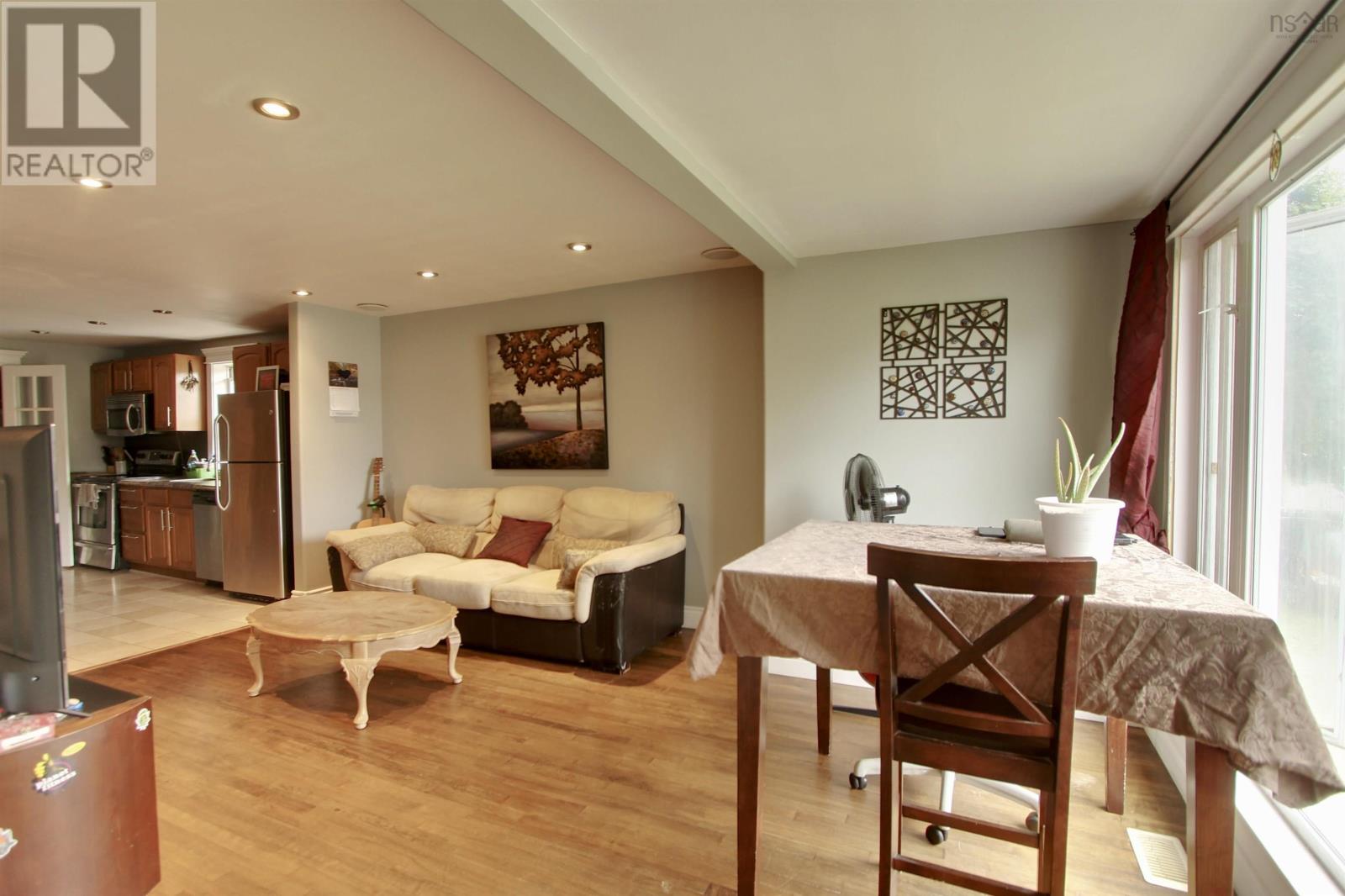 16 Power Street, Dartmouth, Nova Scotia  B2W 1M2 - Photo 4 - 202514620